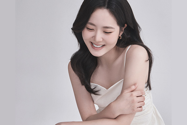 Kyungeun Katy Lee